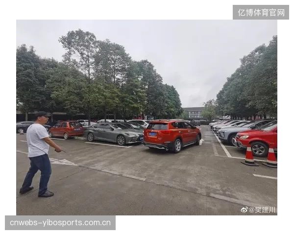 下一阶段，平台将深度介入C端，为每位观众提供从停车、导航到订餐的个性化服务